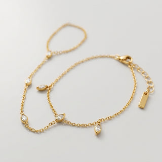 Elara Crystal HandChain