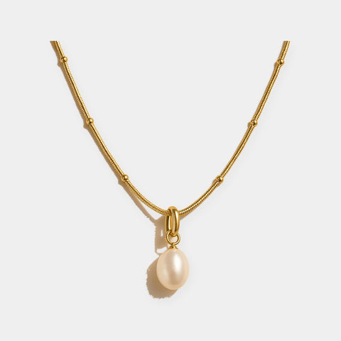 Isola Pearl Pendant Necklace