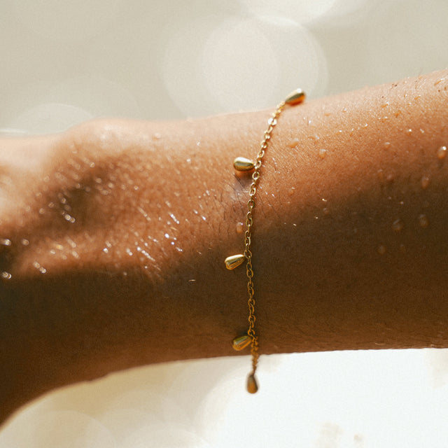 Vera Anklet