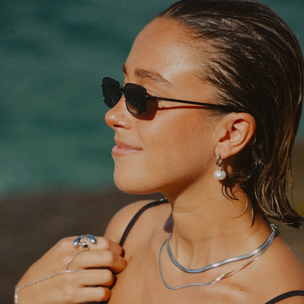 Petalstone Earrings