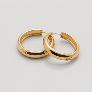 Amara Hoop Earrings