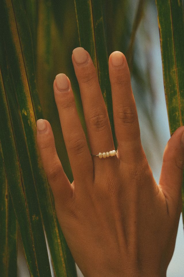 Ariel Mini Pearl Ring